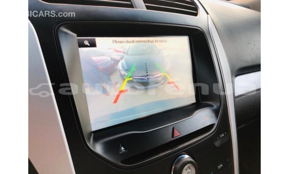 Acheter Import Voiture Ford Explorer Bleu à Import - Dubai, Marquesas Acheter Import Voiture Ford Explorer Bleu à Import - Dubai, Marquesas