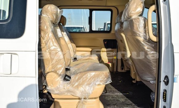 Acheter Import Utilitaire Hyundai Chorus Blanc à Import - Dubai, Marquesas Acheter Import Utilitaire Hyundai Chorus Blanc à Import - Dubai, Marquesas