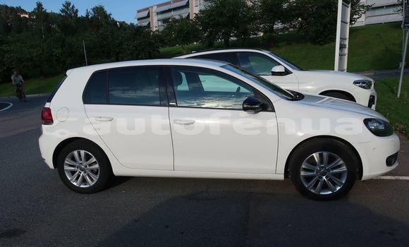 Acheter Occasion Voiture Volkswagen Golf Blanc à Puamau, Tuamotu Acheter Occasion Voiture Volkswagen Golf Blanc à Puamau, Tuamotu