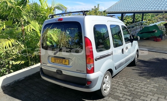 Acheter Occasion Voiture Renault Kangoo Gris à Punaauia, Tahiti Acheter Occasion Voiture Renault Kangoo Gris à Punaauia, Tahiti