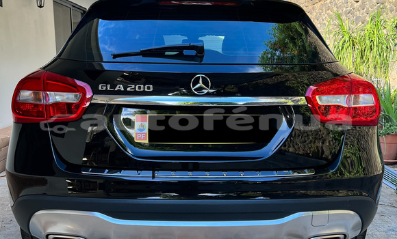 Acheter Occasion Voiture Mercedes-Benz Gla Noir à Faaa, Tahiti Acheter Occasion Voiture Mercedes-Benz Gla Noir à Faaa, Tahiti