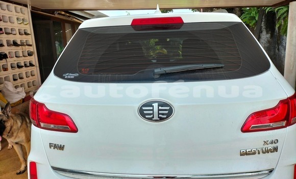 Acheter Occasion Voiture FAW Besturn B50 Blanc à Mahina, Tahiti Acheter Occasion Voiture FAW Besturn B50 Blanc à Mahina, Tahiti