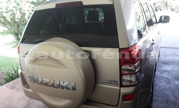 Acheter Occasion Voiture Suzuki Grand Vitara Beige à Papeete, Tahiti Acheter Occasion Voiture Suzuki Grand Vitara Beige à Papeete, Tahiti