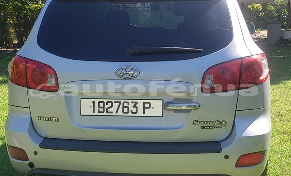 Acheter Occasion Voiture Hyundai Santa Fe Gris à Moorea, Moorea Acheter Occasion Voiture Hyundai Santa Fe Gris à Moorea, Moorea