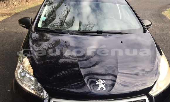 Acheter Occasion Voiture Peugeot 208 Bleu à Moorea, Moorea Acheter Occasion Voiture Peugeot 208 Bleu à Moorea, Moorea