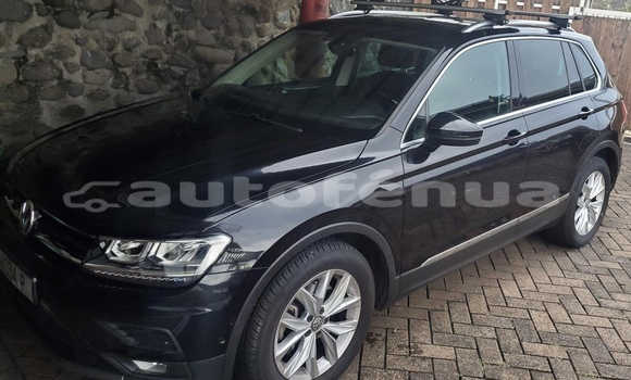 Acheter Occasion Voiture Volkswagen Tiguan Noir à Papeete, Tahiti Acheter Occasion Voiture Volkswagen Tiguan Noir à Papeete, Tahiti