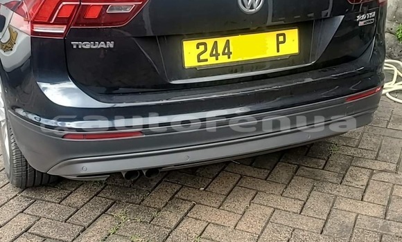 Acheter Occasion Voiture Volkswagen Tiguan Noir à Papeete, Tahiti Acheter Occasion Voiture Volkswagen Tiguan Noir à Papeete, Tahiti