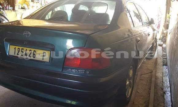 Acheter Occasion Voiture Toyota Avensis Vert à Faaa, Tahiti Acheter Occasion Voiture Toyota Avensis Vert à Faaa, Tahiti