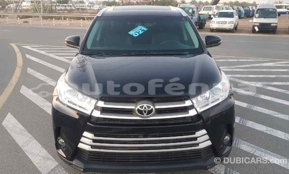 Acheter Import Voiture Toyota Highlander Noir à Import - Dubai, Marquesas Acheter Import Voiture Toyota Highlander Noir à Import - Dubai, Marquesas