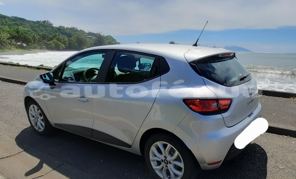 Acheter Occasion Voiture Renault Clio Gris à Arue , Tahiti Acheter Occasion Voiture Renault Clio Gris à Arue , Tahiti