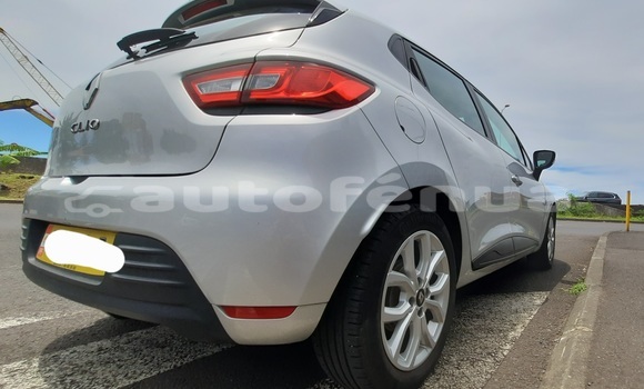 Acheter Occasion Voiture Renault Clio Gris à Arue , Tahiti Acheter Occasion Voiture Renault Clio Gris à Arue , Tahiti