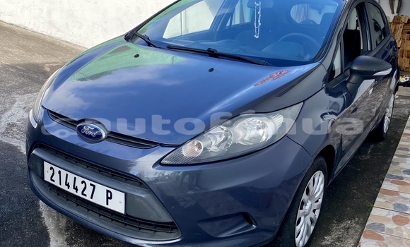 Acheter Occasion Voiture Ford Fiesta Bleu à Mahina, Tahiti Acheter Occasion Voiture Ford Fiesta Bleu à Mahina, Tahiti