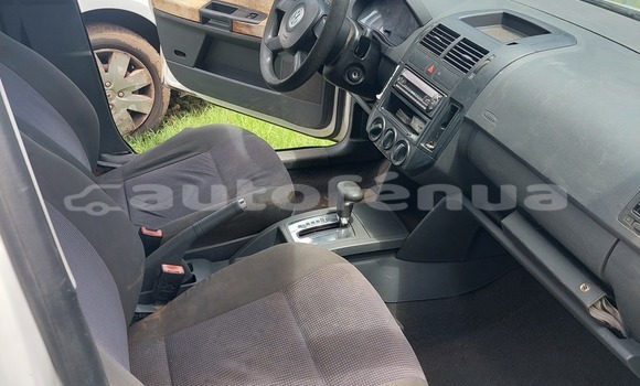 Acheter Occasion Voiture Volkswagen Polo Blanc à Punaauia, Tahiti Acheter Occasion Voiture Volkswagen Polo Blanc à Punaauia, Tahiti