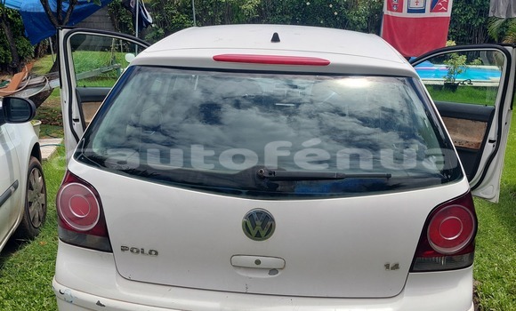 Acheter Occasion Voiture Volkswagen Polo Blanc à Punaauia, Tahiti Acheter Occasion Voiture Volkswagen Polo Blanc à Punaauia, Tahiti