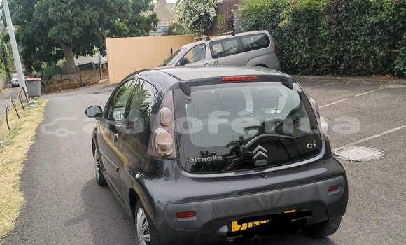 Acheter Occasion Voiture Citroen C1 Noir à Papeete, Tahiti Acheter Occasion Voiture Citroen C1 Noir à Papeete, Tahiti