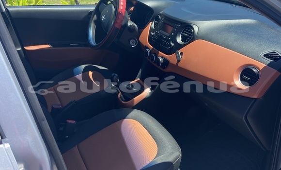 Acheter Occasion Voiture Hyundai i10 Gris à Arue , Tahiti Acheter Occasion Voiture Hyundai i10 Gris à Arue , Tahiti
