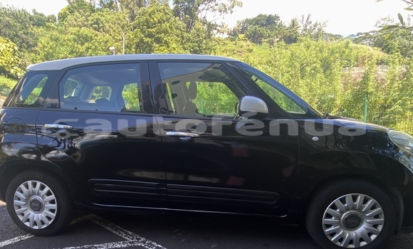 Acheter Occasion Voiture Fiat 500L Noir à Faaa, Tahiti Acheter Occasion Voiture Fiat 500L Noir à Faaa, Tahiti