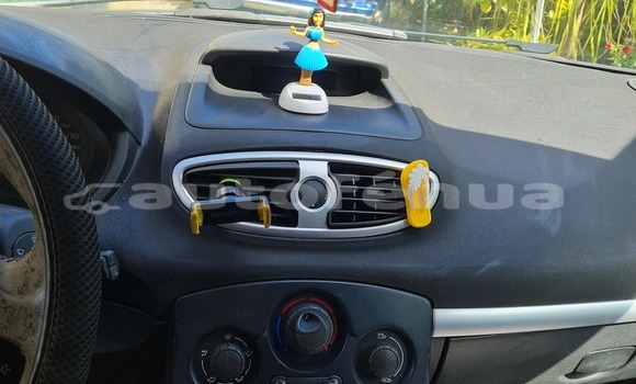 Acheter Occasion Voiture Renault Clio Gris à Pirae, Tahiti Acheter Occasion Voiture Renault Clio Gris à Pirae, Tahiti