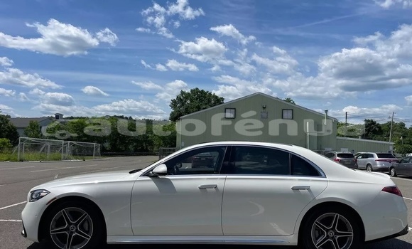 Buy Used Mercedes-Benz S–Class White Car in Amanu in Tuamotu Buy Used Mercedes-Benz S–Class White Car in Amanu in Tuamotu