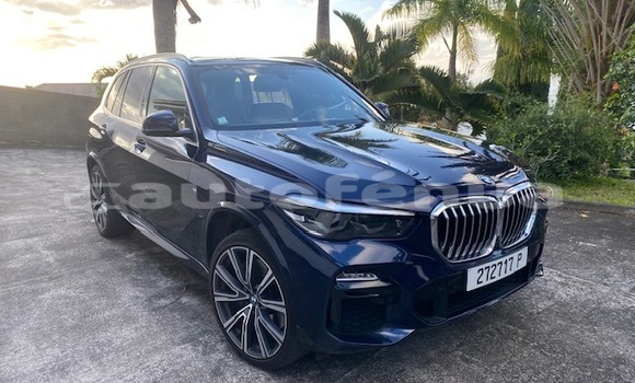 Acheter Occasion Voiture BMW X5 Bleu à Mahina, Tahiti Acheter Occasion Voiture BMW X5 Bleu à Mahina, Tahiti