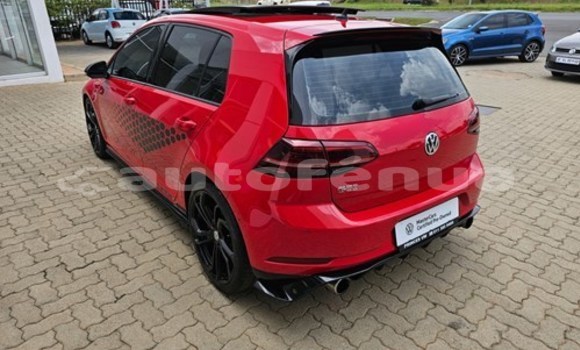 Acheter Occasion Voiture Volkswagen Golf GTI Rouge à Bora–Bora, Bora-Bora Acheter Occasion Voiture Volkswagen Golf GTI Rouge à Bora–Bora, Bora-Bora