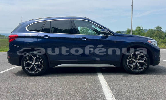 Acheter Occasion Voiture BMW X1 Bleu à Papeete, Tahiti Acheter Occasion Voiture BMW X1 Bleu à Papeete, Tahiti