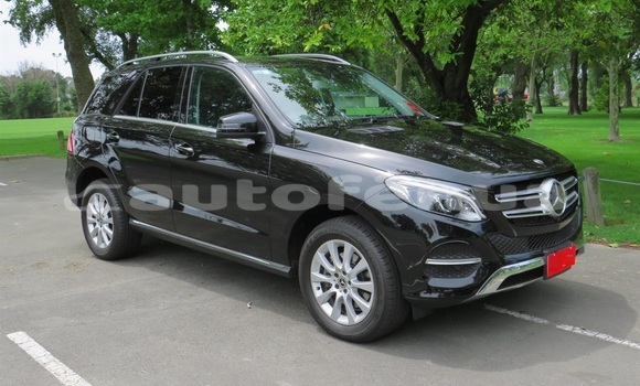 Acheter Occasion Voiture Mercedes-Benz GLE Noir à Amaru, Tubuai Acheter Occasion Voiture Mercedes-Benz GLE Noir à Amaru, Tubuai