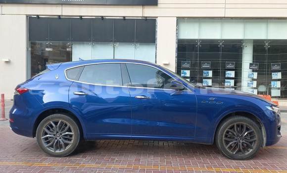 Acheter Occasion Voiture Maserati Levante Bleu à Fakarava, Tuamotu Acheter Occasion Voiture Maserati Levante Bleu à Fakarava, Tuamotu