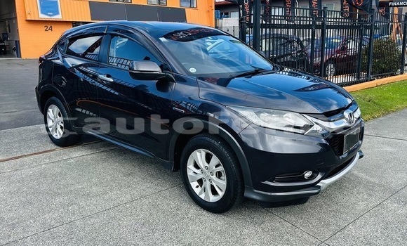 Acheter Occasion Voiture Honda Vezel Bleu à Fangatau, Tuamotu Acheter Occasion Voiture Honda Vezel Bleu à Fangatau, Tuamotu