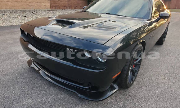 Acheter Occasion Voiture Dodge Challenger Noir à Raroia, Tuamotu Acheter Occasion Voiture Dodge Challenger Noir à Raroia, Tuamotu