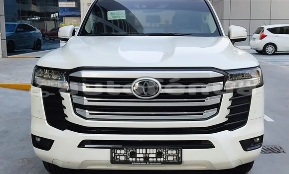 Acheter Occasion Voiture Toyota Land Cruiser Blanc à Hereheretue, Tuamotu Acheter Occasion Voiture Toyota Land Cruiser Blanc à Hereheretue, Tuamotu