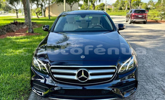 Acheter Occasion Voiture Mercedes-Benz E–Class Autre à Avera, Tubuai Acheter Occasion Voiture Mercedes-Benz E–Class Autre à Avera, Tubuai