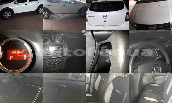 Medium with watermark dacia sandero tahiti faaa 4975