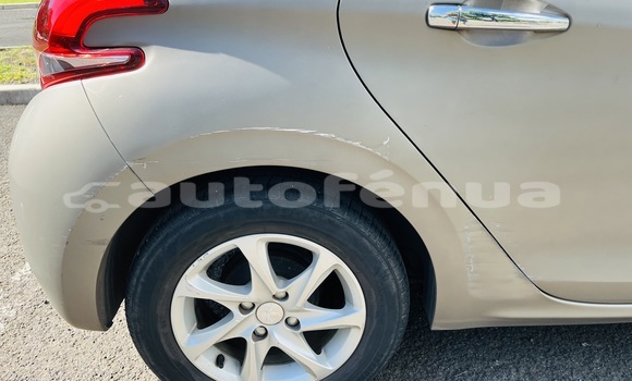 Acheter Occasion Voiture Peugeot 208 Gris à Punaauia, Tahiti Acheter Occasion Voiture Peugeot 208 Gris à Punaauia, Tahiti