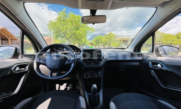 Acheter Occasion Voiture Peugeot 208 Gris à Punaauia, Tahiti Acheter Occasion Voiture Peugeot 208 Gris à Punaauia, Tahiti