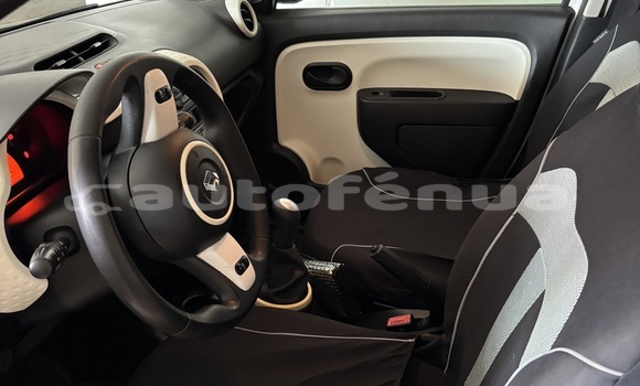 Acheter Occasion Voiture Renault Twingo Blanc à Punaauia, Tahiti Acheter Occasion Voiture Renault Twingo Blanc à Punaauia, Tahiti