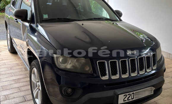 Buy Used Jeep Compass Blue Car in Papeete in Tahiti