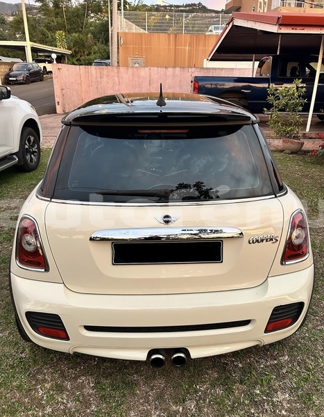 Big with watermark mini cooper tahiti faaa 5066