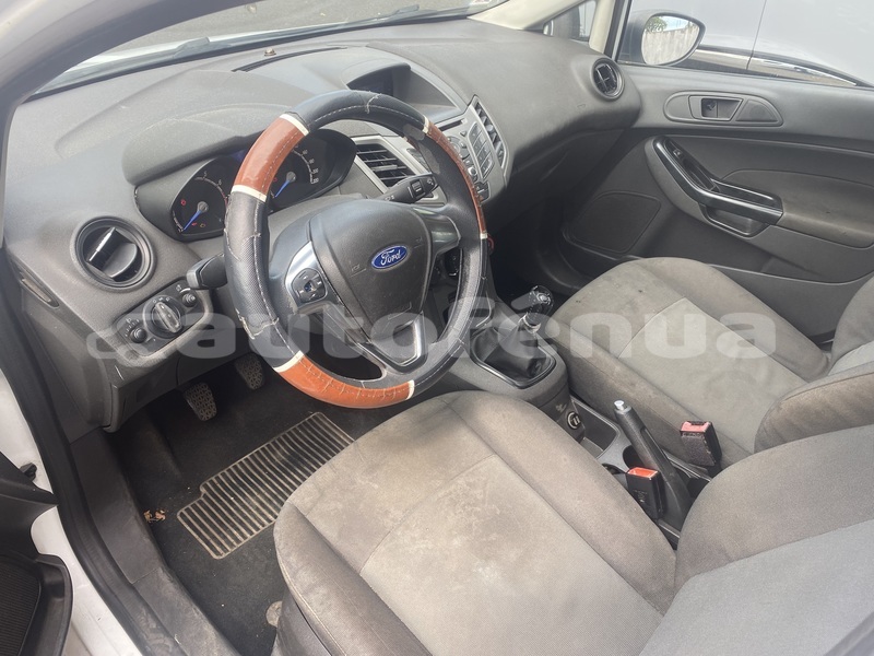 Big with watermark ford fiesta tahiti faaa 5069