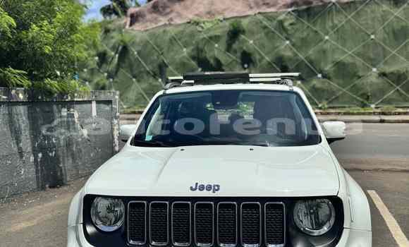 Acheter Occasion Voiture Jeep Renegade Blanc à Faaa, Tahiti