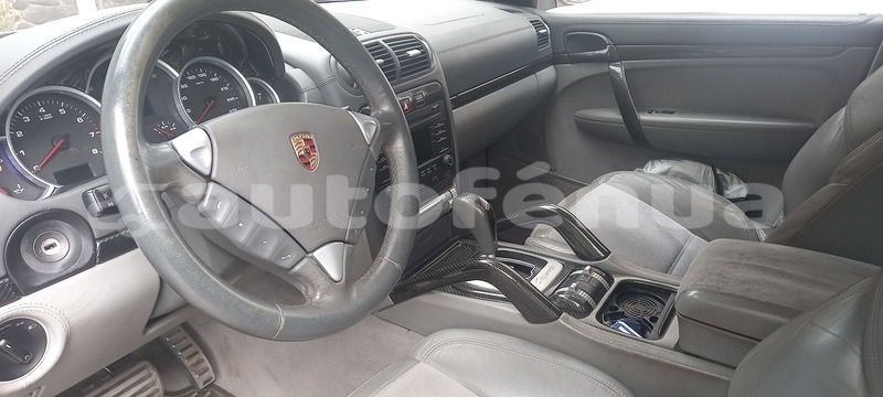 Big with watermark porsche cayenne tahiti punaauia 5087