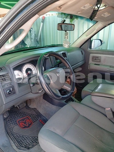 Big with watermark dodge dakota tahiti punaauia 5088