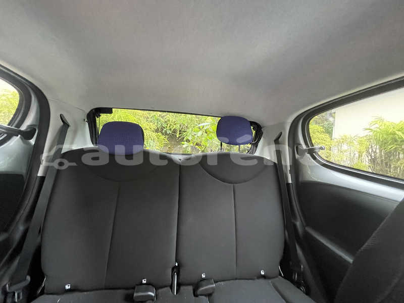 Big with watermark citroen c1 tahiti punaauia 5096