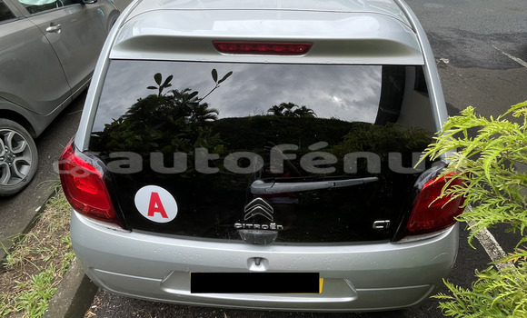 Acheter Occasion Voiture Citroen C1 Gris à Punaauia, Tahiti Acheter Occasion Voiture Citroen C1 Gris à Punaauia, Tahiti