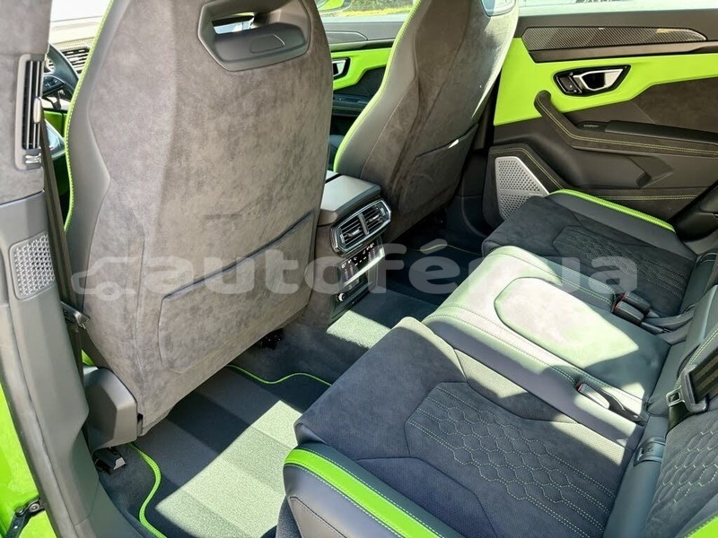 Big with watermark lamborghini urus tubuai avera 5097
