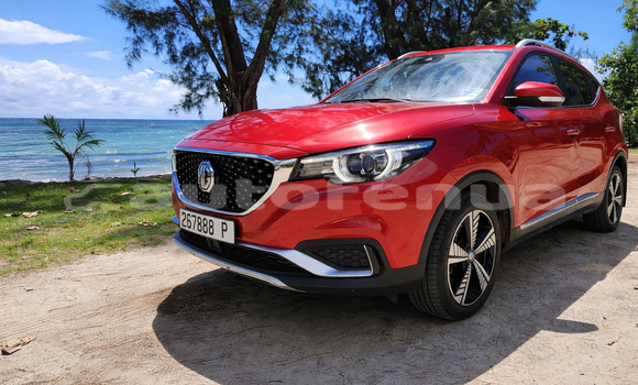 Acheter Occasion Voiture MG ZS Rouge à Moorea, Moorea