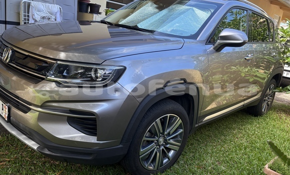 Acheter Occasion Voiture Changan CS35 Gris à Mahina, Tahiti Acheter Occasion Voiture Changan CS35 Gris à Mahina, Tahiti