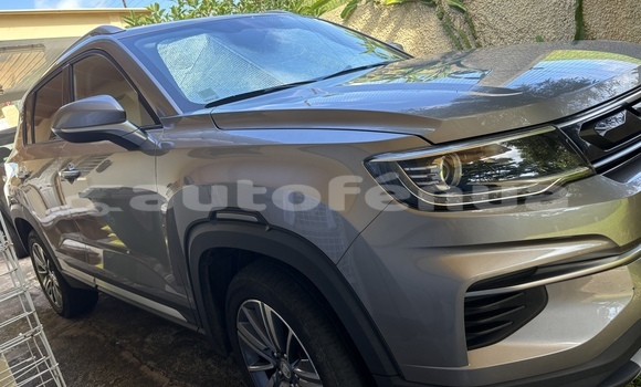 Acheter Occasion Voiture Changan CS35 Gris à Mahina, Tahiti Acheter Occasion Voiture Changan CS35 Gris à Mahina, Tahiti