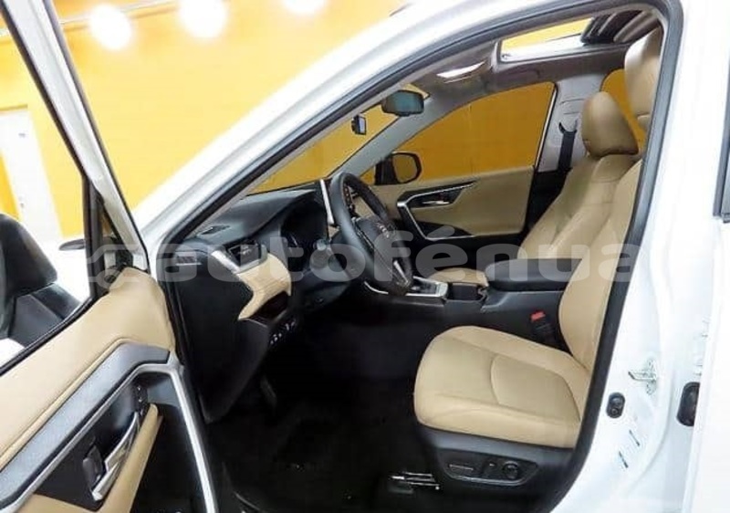 Big with watermark toyota rav4 marquesas hakahao 5101