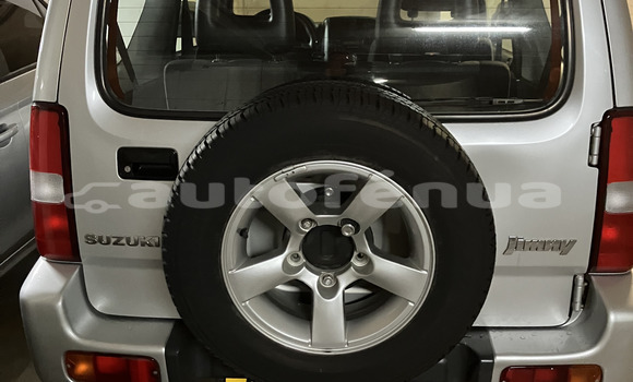 Acheter Occasion Voiture Suzuki Jimny Gris à Papeete, Tahiti Acheter Occasion Voiture Suzuki Jimny Gris à Papeete, Tahiti